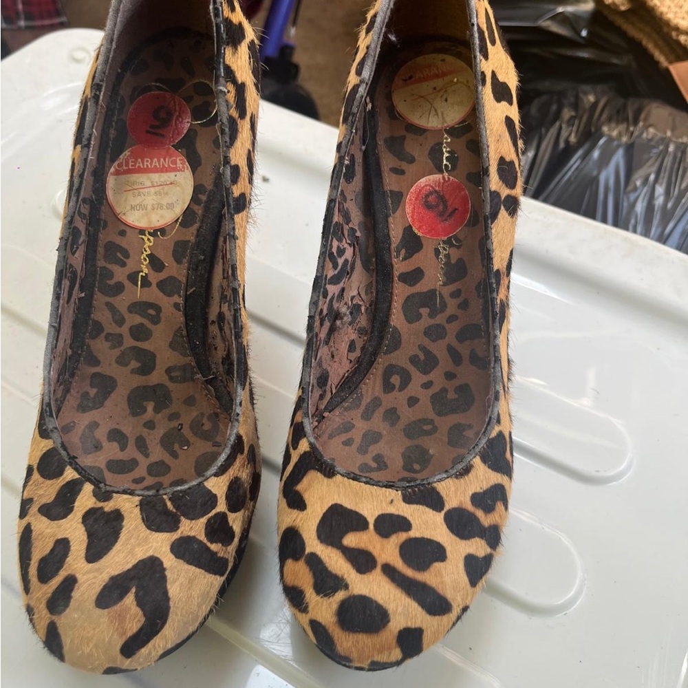 Jessica Simpson Leopard Print Heels